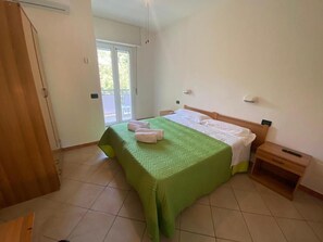Doppel- oder Zweibettzimmer, Balkon