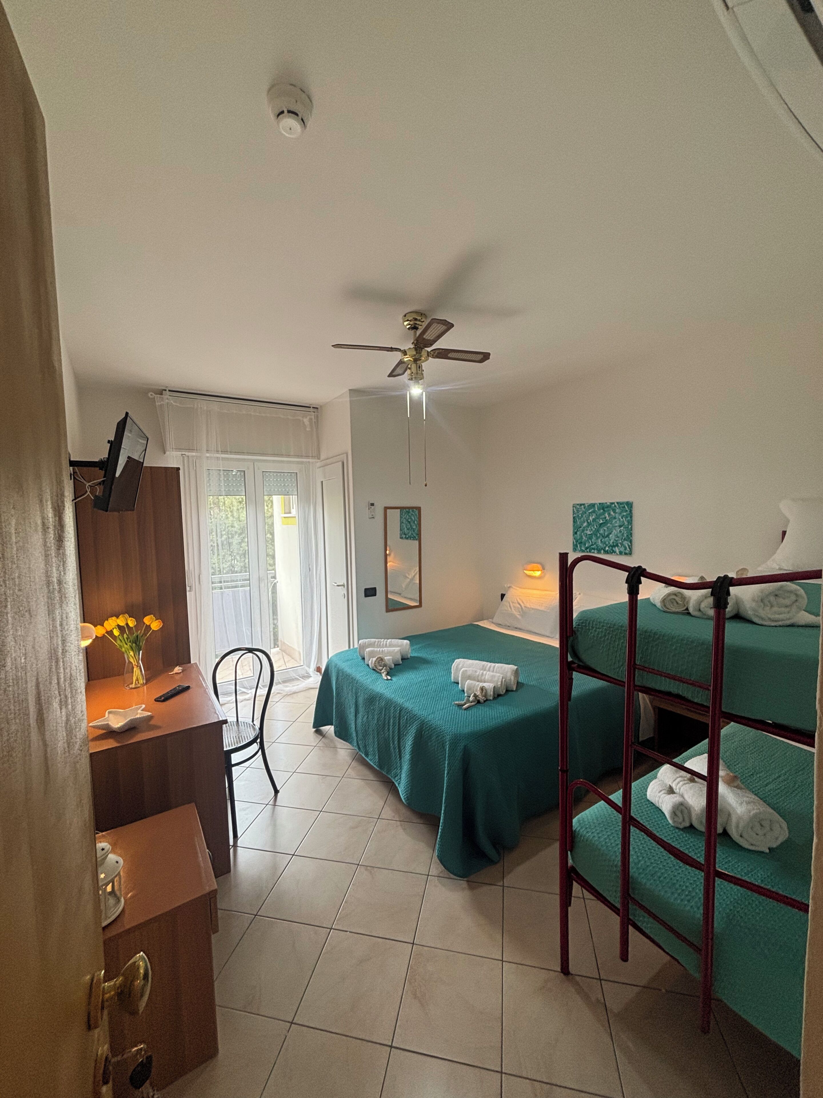 Classic Quadruple Room, Housekeeping | In-room safe, desk