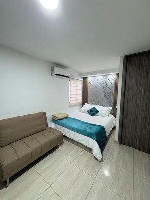 1 bedroom, iron/ironing board, free WiFi, bed sheets