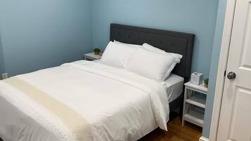 5 slaapkamers, een strijkplank/strijkijzer, gratis wifi, beddengoed