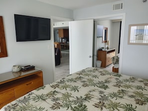 2 bedrooms, WiFi, bed sheets - One Seagrove Place 2105 Top Floor Unit (Santa Rosa Beach)
