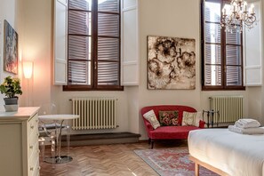 2 bedrooms, desk, iron/ironing board, WiFi - Dimora Savelli - Sweet Dreams in Florence (Firenze)