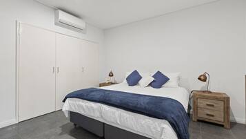 2 habitaciones, tabla de planchar con plancha y wifi gratis