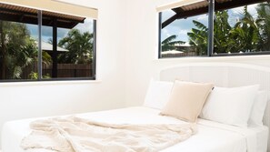 3 habitaciones, tabla de planchar con plancha y wifi gratis 