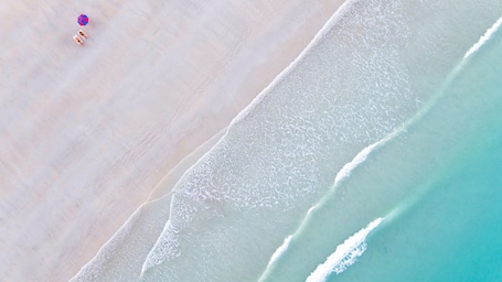 Beach. The Beachwood Nest - Holiday Home with coastal vibe and below ground pool