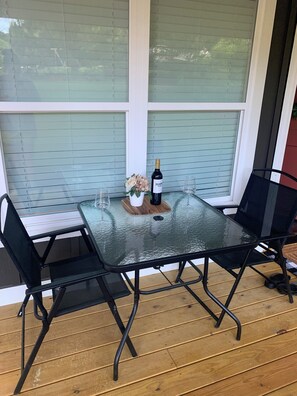 屋外ダイニングエリア