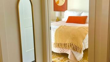 2 chambres, fer et planche à repasser, Wi-Fi, literie fournie