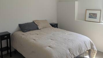4 bedrooms, free WiFi, bed sheets
