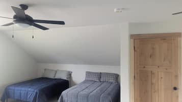 4 bedrooms, free WiFi, bed sheets