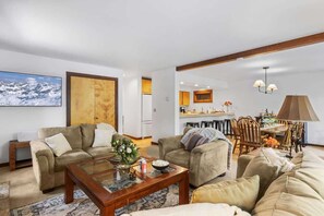 TV, fireplace, offices