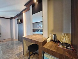 高级房 | 隔音、免费 WiFi