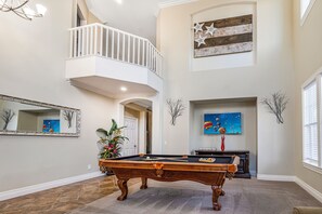 غرفة الألعاب