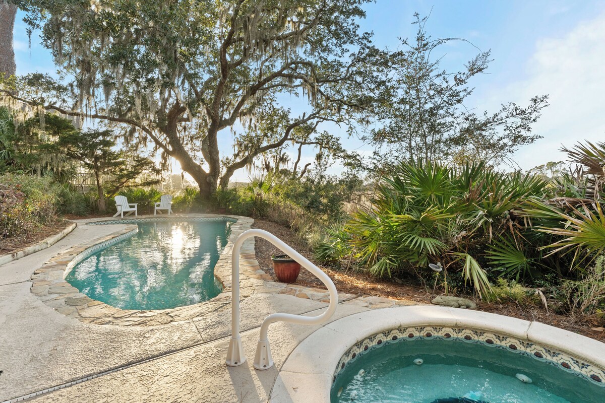 NEW LISTING ~ Luxe 6BR Marsh Retreat w/ Pool & Stunning Views ~ 31 Hearthwood Dr