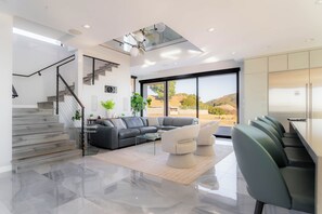 Interior - The Ranch in Malibu- 5 Acres, ocean and mountain views! We allow Events, inquire (Malibu)