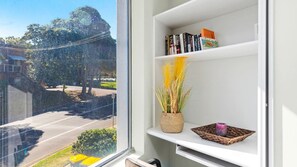 Interior - Bayview Towers 6, 15 Victoria Pde - stunning water views (Nelson Bay)