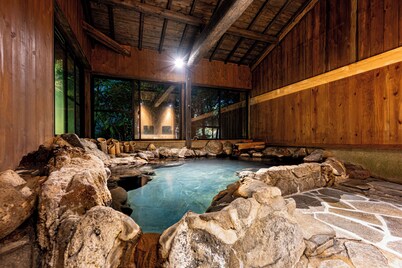 yamakawaonsen kosugian