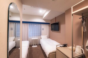 Superior Twin Room, Non Smoking | In-room safe, desk, free WiFi - THE BASEMENT HOTEL Osaka Honmachi (Osaka)
