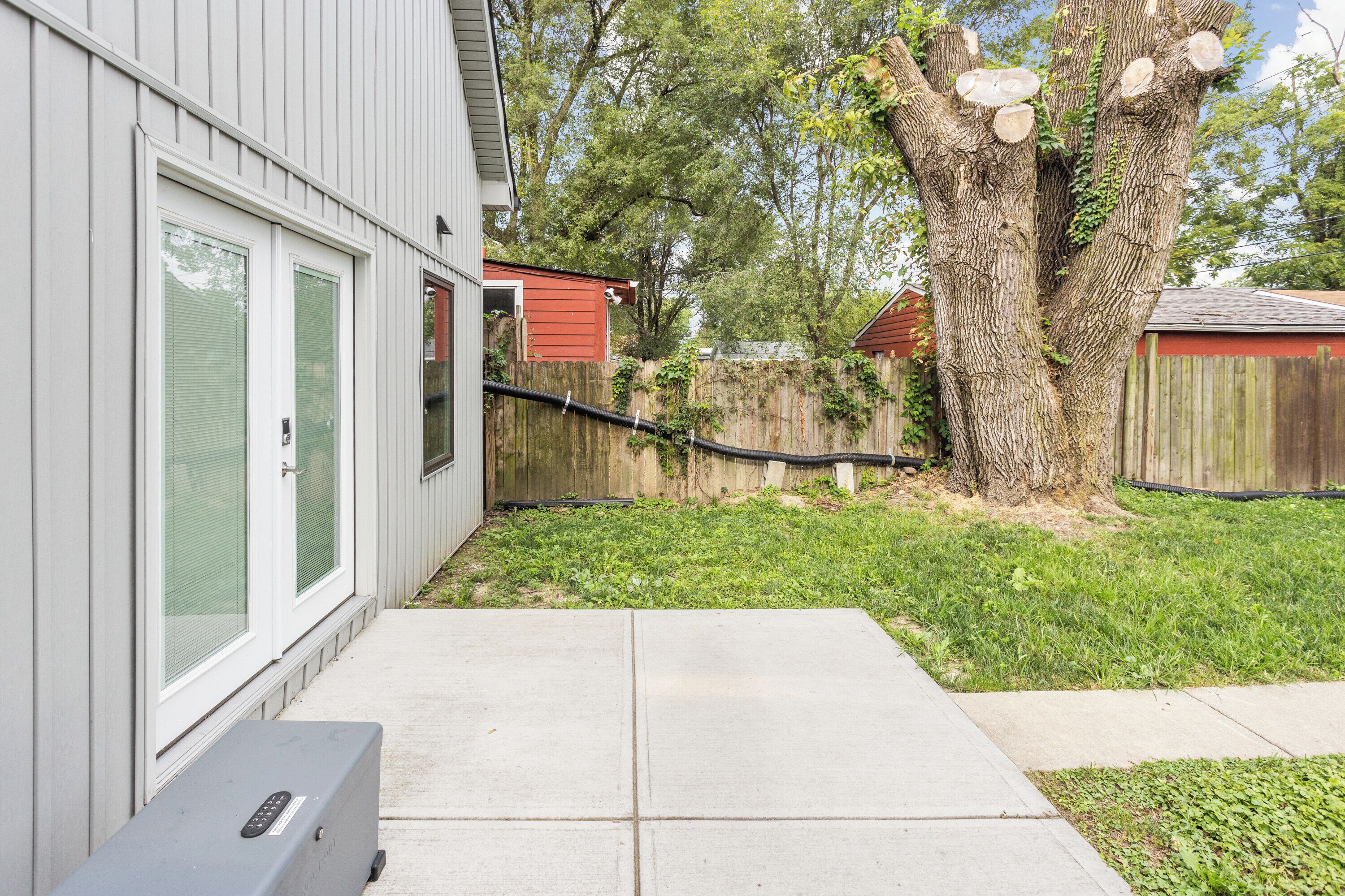 Deluxe House, 3 Bedrooms, Non Smoking, Kitchen | Terrace/patio