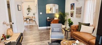 Kit Carson Bungalow: AC/Heat + Pets Free!