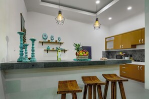 Microwave, oven, stovetop