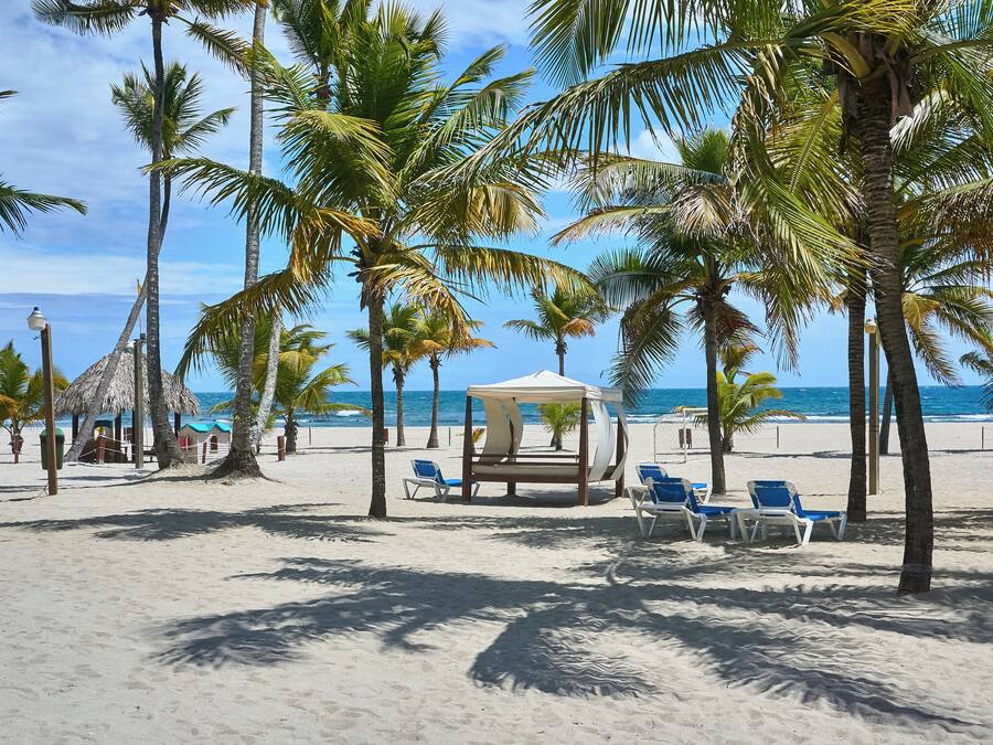 Private beach, white sand, sun loungers, beach umbrellas
