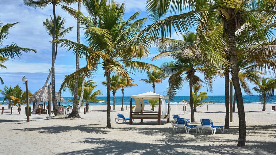 Beachfront Condo Costa del Sol Sleeps 6