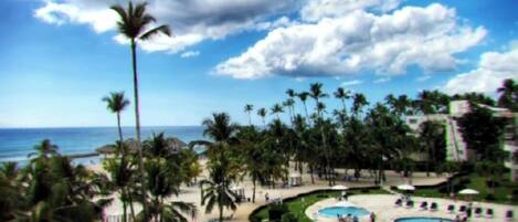 Private beach, white sand, sun loungers, beach umbrellas