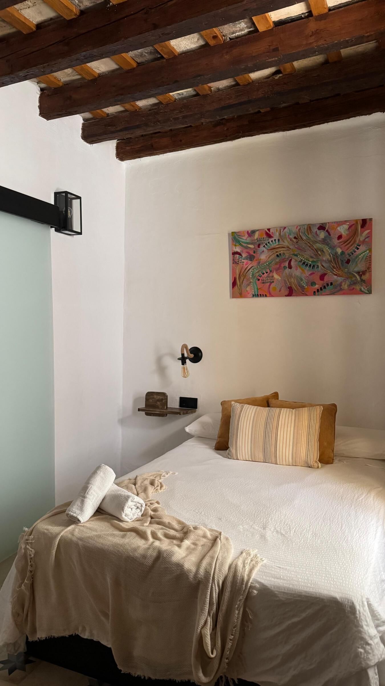 1 habitación y ropa de cama 