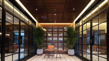 واجهة المنشأة