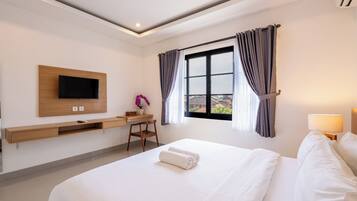 1 kamar tidur dan setrika/meja setrika