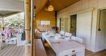 Family Forest Stay With Garden