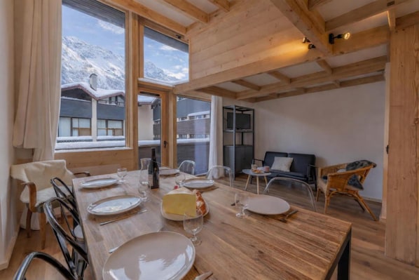 Living and dining room