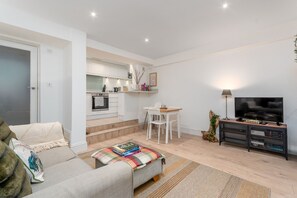 スマートテレビ、書庫