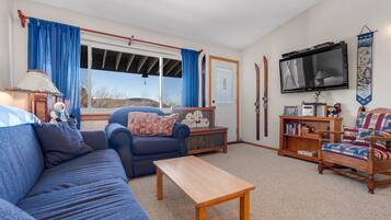 Télévision, livres, chaßne hi-fi