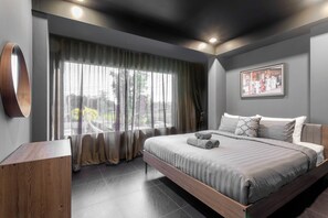 Kanna Scandinavian Pool Villa | 客室ごとに異なる装飾、客室ごとに異なるインテリア、デスク、ノートパソコン用作業スペース