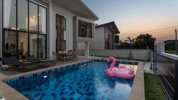 Kanna Japandi Pool Villa | 露台