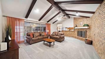 Fernseher, Videospiele, Arbeitsbereiche