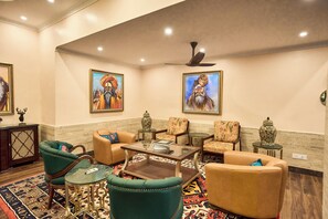 로비 좌석 공간