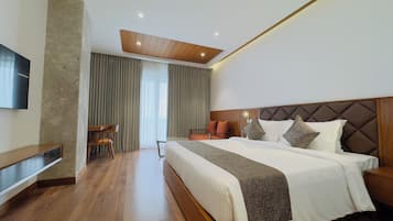 Deluxe Double or Twin Room, City View | Premium bedding, minibar, in-room safe, desk