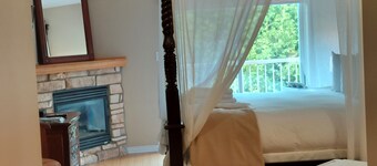 Cozy studio in nice Piedmont with AC, WiFi, parking, kitchenette