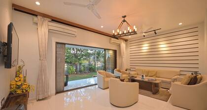 35 summer hill 4bhk by Arabian villas with huge pool and lawns