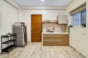 Interior - Cleo 1BHK Khar W by The Bombay Home Company (Mumbai)