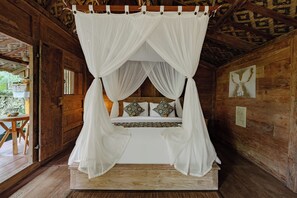 Villa, 1 slaapkamer, uitzicht op zwembad | 1 slaapkamer, een minibar, gratis wifi, beddengoed