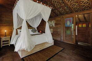 Villa, 1 habitación, vista a la alberca | 1 habitación, minibar, wifi gratis y ropa de cama 