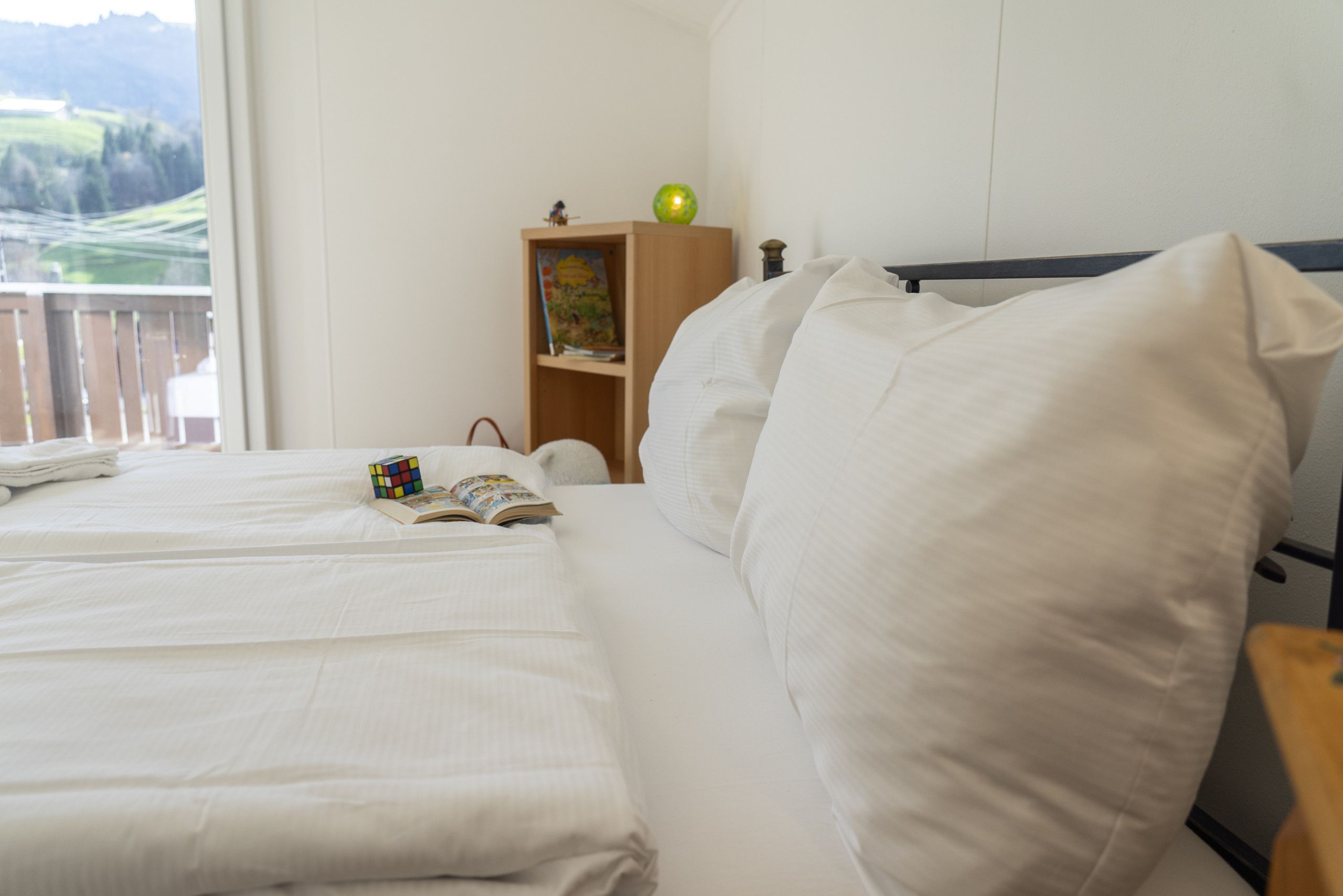 2 chambres, bureau, Wi-Fi gratuit, draps fournis