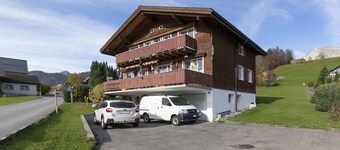 Füchsle holiday flat with mountain views in Wildhaus