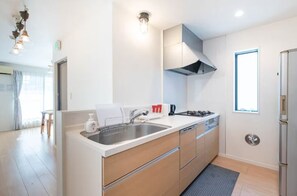 Comfort Villa | Private kitchen - Popular Shinjuku area Maximum12 People (Tokyo)