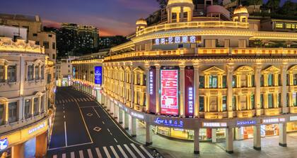 Vishan Garden Trendy Hostel