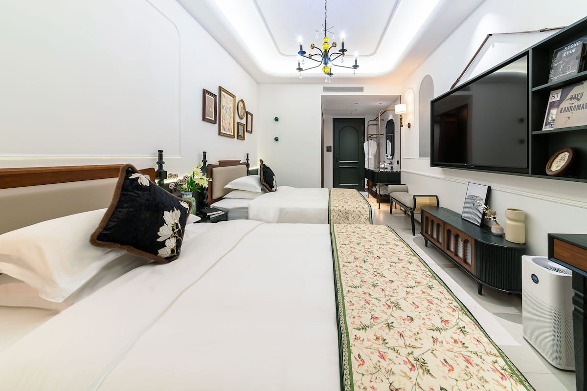 Classic Twin Room, 2 Queen Beds | 2 bedrooms, premium bedding, down comforters, memory foam beds