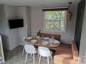 غرفة المعيشة